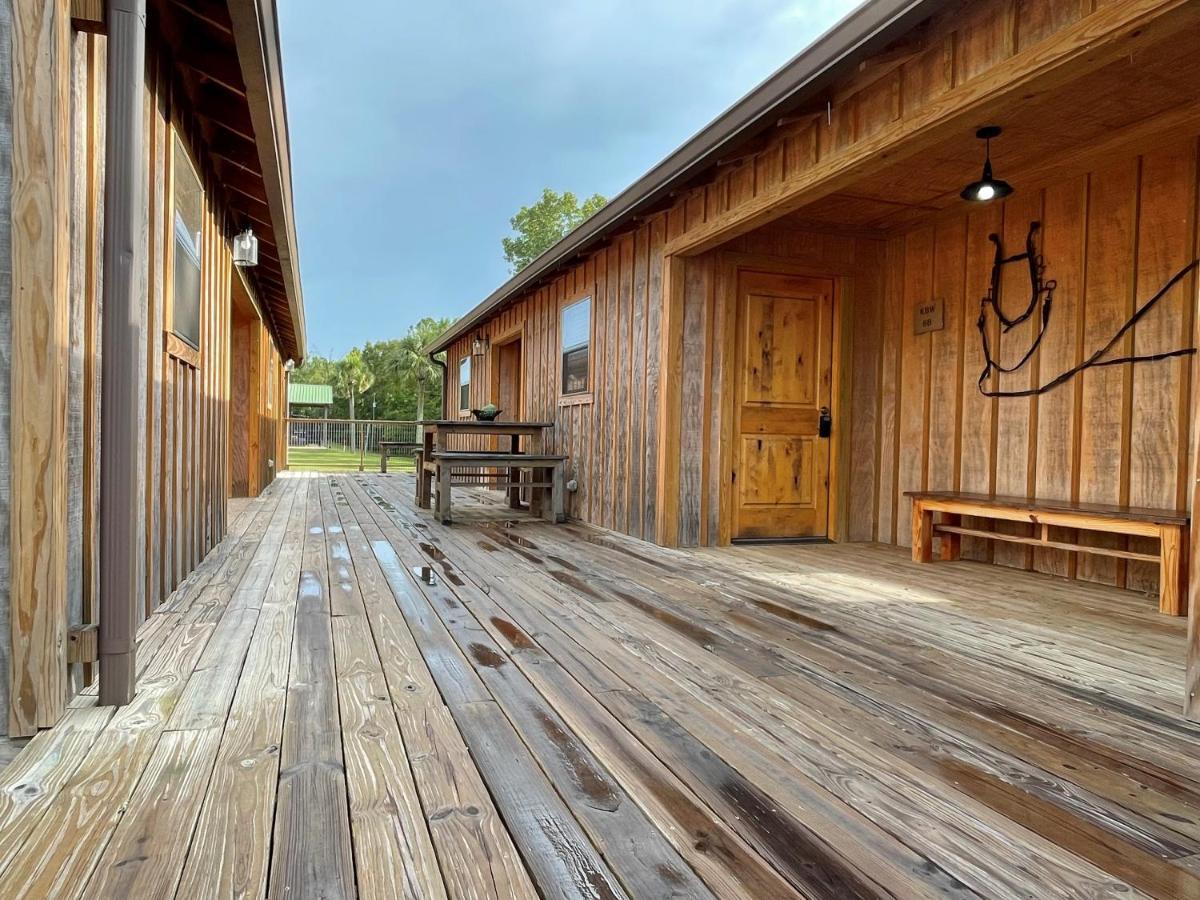 Hotel Kick Back Ranch Ramer Exteriér fotografie