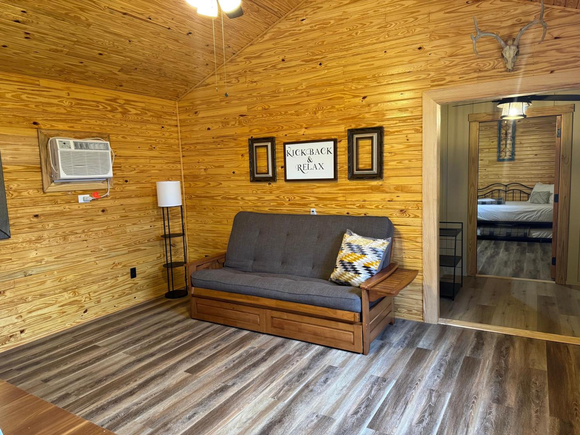 Hotel Kick Back Ranch Ramer Exteriér fotografie